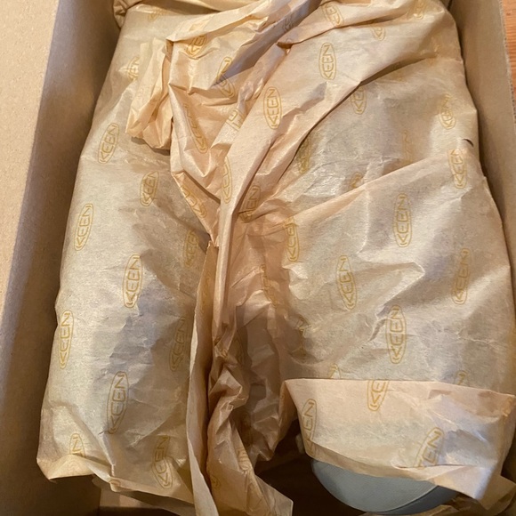 KEEN EVOFIT SHOES - Picture 7 of 11